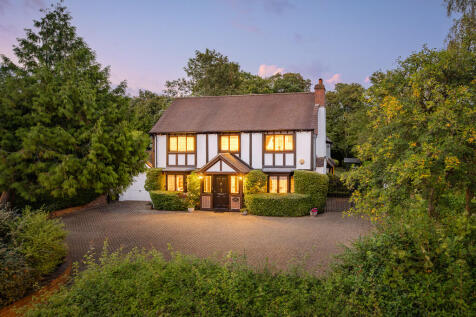 Purley CR8 4 bed detached house for sale