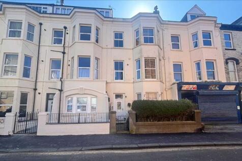 Alga Terrace, Scarborough 1 bed apartment for sale
