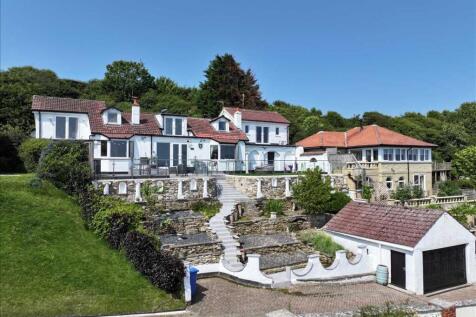 Primrose Valley Flat Cliffs, Filey 5 bed house for sale