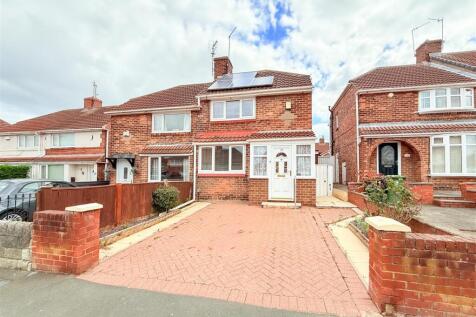 2 bedroom semi-detached house for sale