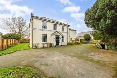 Aldington Road, Lympne, Hythe, Kent... 6 bed detached house for sale