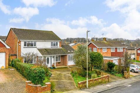 Malvern Road, Ashford, Kent, TN24 4 bed detached house for sale