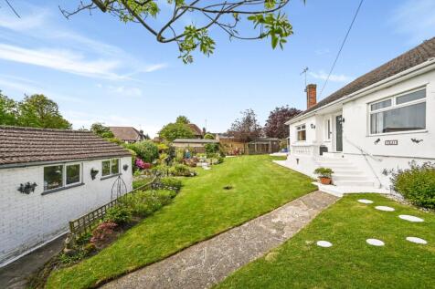 3 bedroom bungalow for sale