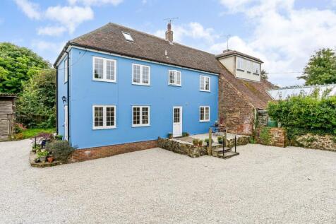 Lymbridge Green, Stowting Common... 2 bed semi