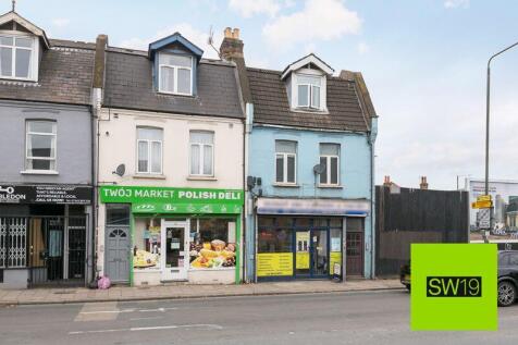 Detached house for sale
