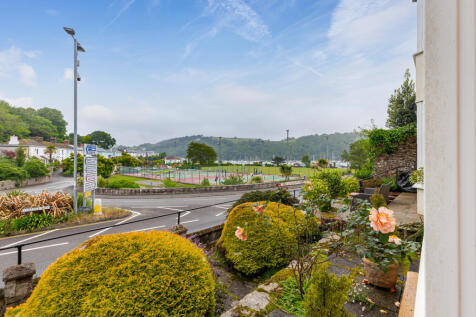 College Way, Dartmouth, Devon 3 bed townhouse for sale