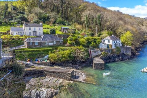 Noss Mayo, Plymouth, Devon, PL8 5 bed detached house for sale