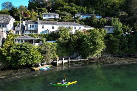 1 Noss Mayo, Noss Mayo 4 bed detached house for sale