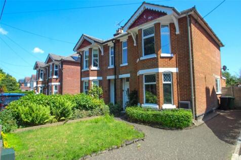Hamble Lane, Hamble, Southampton... 3 bed semi