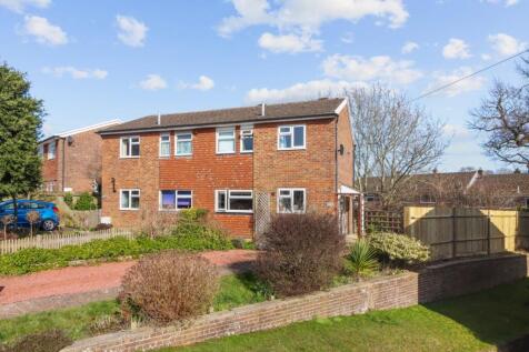 The Drive, Uckfield, East Sussex, TN22 3 bed semi