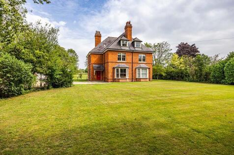 7 bedroom detached house for sale