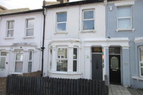FfF    Shakespeare Drive, Westcliff... 1 bed flat for sale
