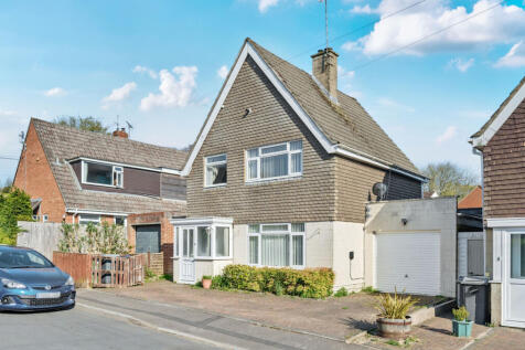 Beech Grove, Warminster, BA12 3 bed detached house for sale