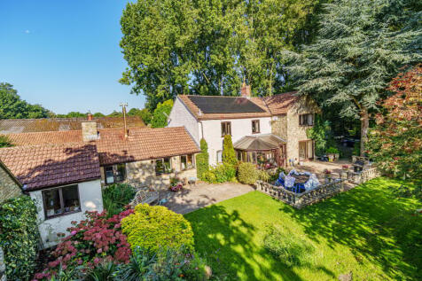 Hisomley, Dilton Marsh, BA13 4 bed equestrian property for sale