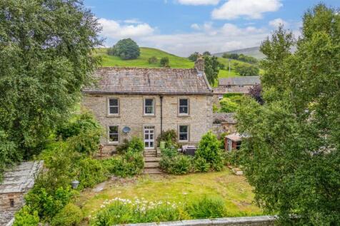 Richmond DL11 3 bed detached house for sale