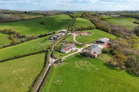 Dunsford, Exeter 4 bed bungalow for sale