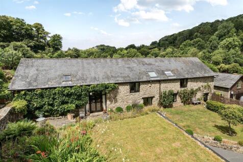 Moretonhampstead 6 bed detached house for sale