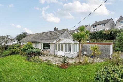 4 bedroom bungalow for sale