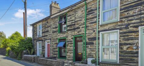 2 bedroom house for sale