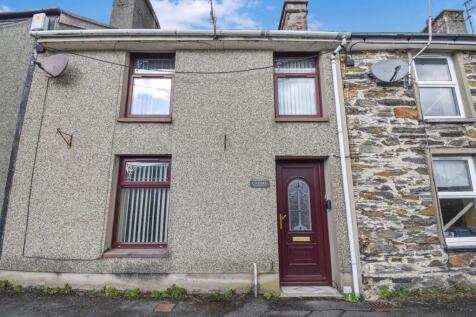 Osmond Terrace, Penrhyndeudraeth 2 bed terraced house for sale