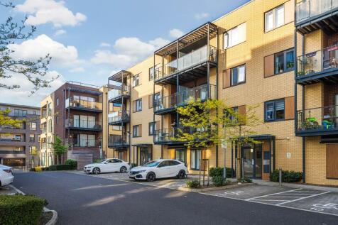 Woodcroft Apartments,  Colindale,  NW9 1 bed flat for sale