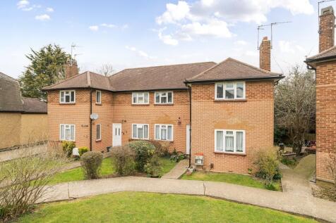Northwood Hills,  Middlesex,  HA6 2 bed maisonette for sale