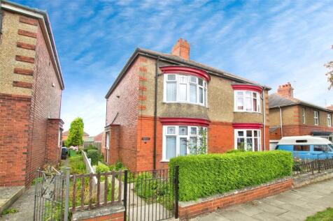 Dale Road, Shildon, County Durham, DL4 2 bed semi