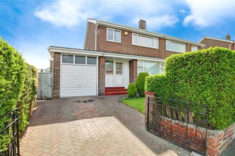 Cumberland Road, Consett, County... 3 bed semi