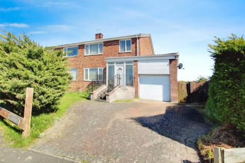 Glebeside, Witton Gilbert, Durham, DH7 3 bed semi