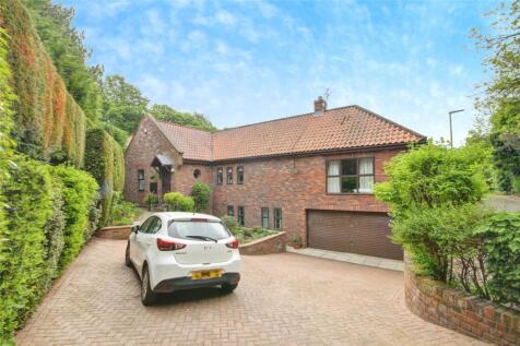 Potters Close, Potters Bank, Durham, DH1 6 bed detached house for sale
