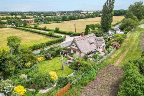 Panfield Road, Braintree, Essex, CM7 3 bed detached house for sale