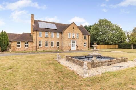 Lancaster Green, Hemswell Cliff... 7 bed equestrian property for sale