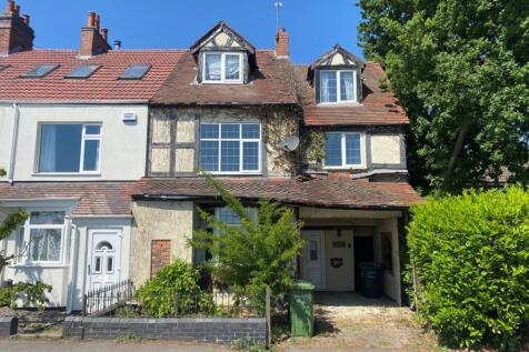 6 bedroom end of terrace house for sale