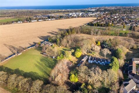 Carron Lodge, St. Andrews, Fife, KY16 6 bed detached house for sale