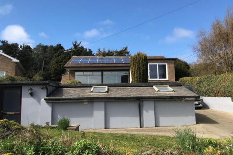 Victoria Road, Kingsdown CT14 2 bed detached bungalow for sale