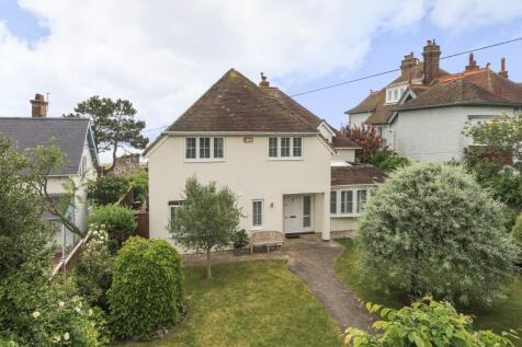 Church Cliff, Kingsdown CT14 5 bed detached house for sale