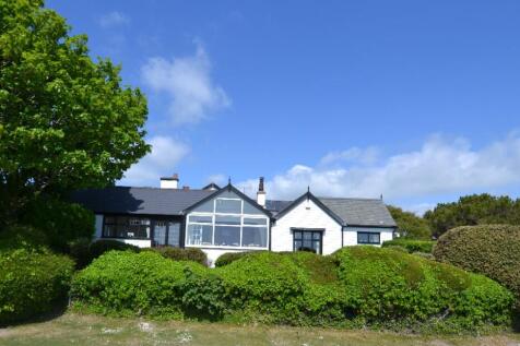 4 bedroom link detached house for sale