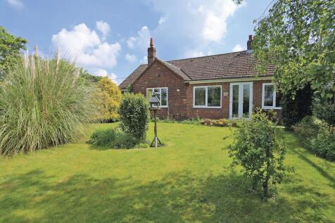 Chapel Road, Beighton, Norwich, NR13 4 bed detached bungalow for sale
