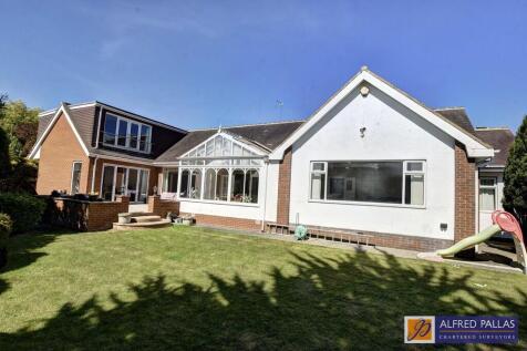Mayfield Drive, Cleadon 4 bed detached house for sale