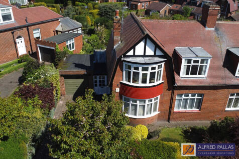 Viewforth Drive, Fulwell Mill 3 bed semi