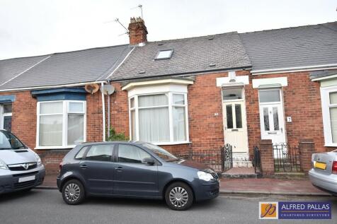 Stranton Terrace, Roker 2 bed terraced bungalow for sale