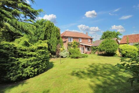 Blacksmiths Lane, Erpingham 3 bed detached house for sale