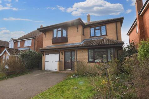 Childs Way, Sheringham 4 bed detached house for sale