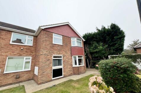 KINGS ROAD, CLEETHORPES 1 bed retirement property for sale