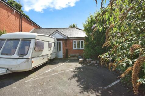 1 bedroom bungalow for sale
