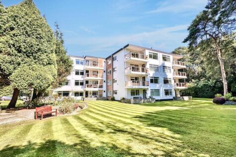 Canford Cliffs 3 bed flat for sale