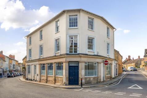 Market Place, Castle Cary, BA7 3 bed flat for sale