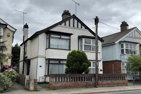 Wherstead Road, Ipswich, IP2 3 bed semi