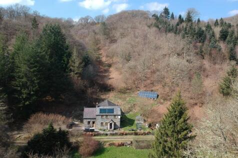 4 bedroom property for sale