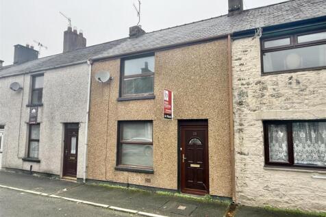 George Street, Llanrwst 3 bed terraced house for sale